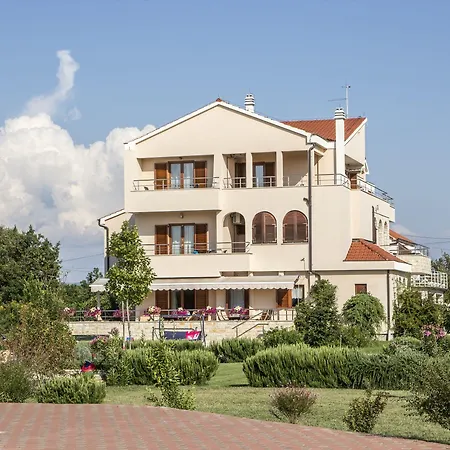 Guest house Pansion Skelin