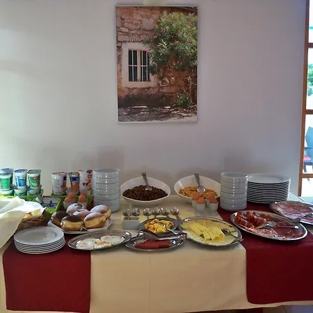 Guest house Pansion Skelin 3*