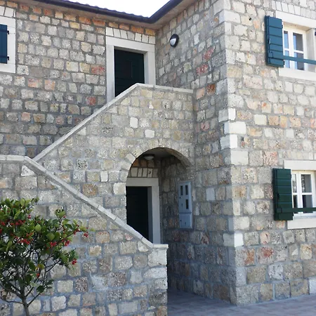 Guest house Pansion Skelin Drinovci