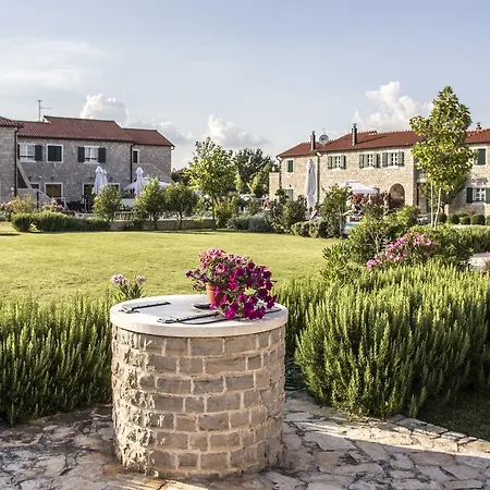 Pansion Skelin Guest house