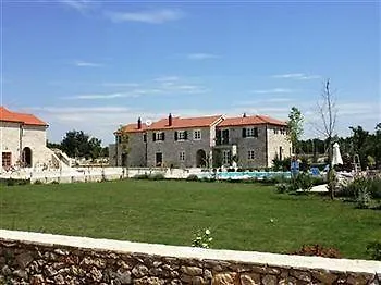 Gostinjska kuća Pansion Skelin 3*