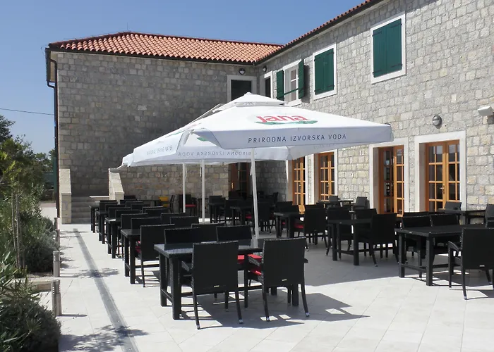 Pansion Skelin Drinovci